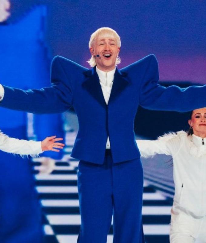 Ultimi aggiornamenti di Eurovision 2024: caos mentre il cantante olandese viene eliminato e la star irlandese richiede “attenzione urgente” per un separato incidente “grave” | Enti e notizie sulle arti