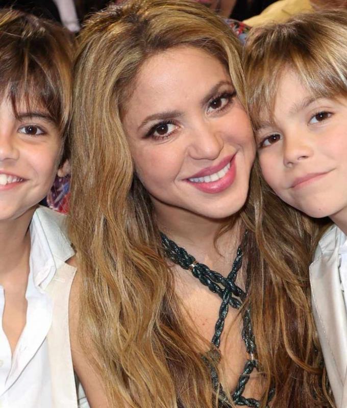Shakira mostra un momento molto personale con i suoi figli nel giorno della festa della mamma