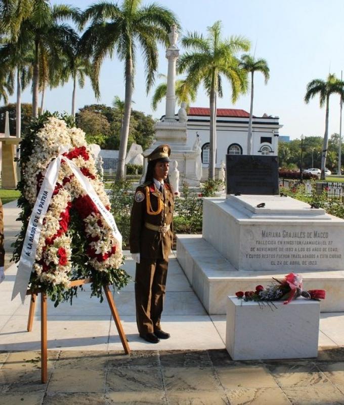 Cuba ha reso omaggio alla Madre della Patria