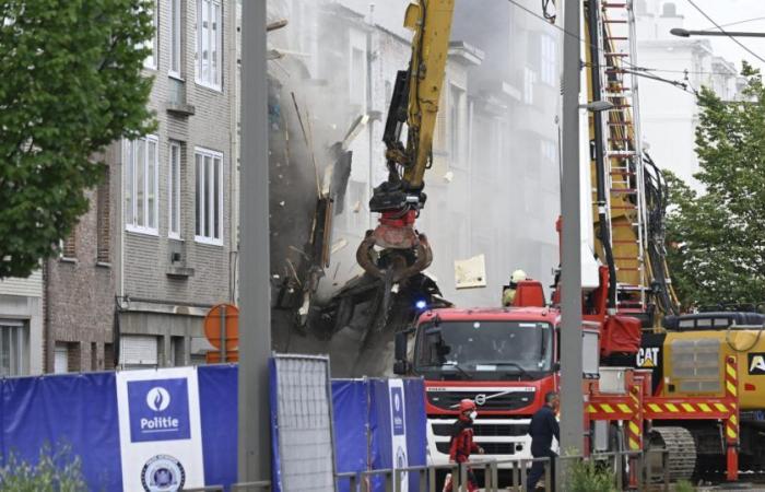 Quattro persone muoiono, tra cui due spagnoli, in un’esplosione in un edificio residenziale ad Anversa