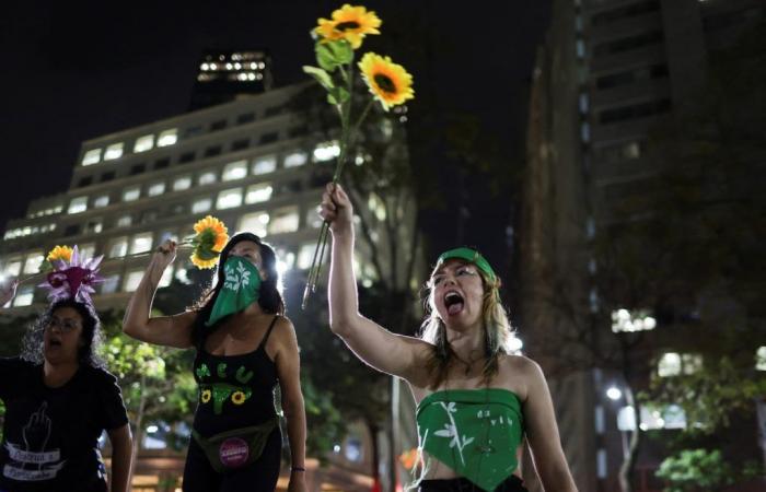 Il Congresso brasiliano analizza l’equiparazione dell’aborto legale dopo la 22esima settimana all’omicidio