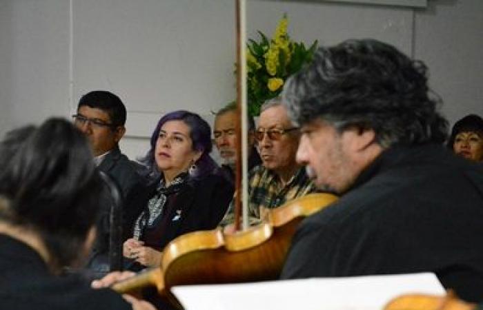 L’Orchestra da Camera cilena chiude la sua tournée a Tarapacá con un concerto nella chiesa di San Antonio da Padova, a Iquique, dopo tre presentazioni nei comuni di Tamarugal