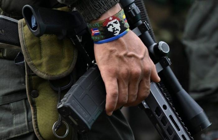 Violento attacco del dissidente di “Iván Mordisco” a Cauca