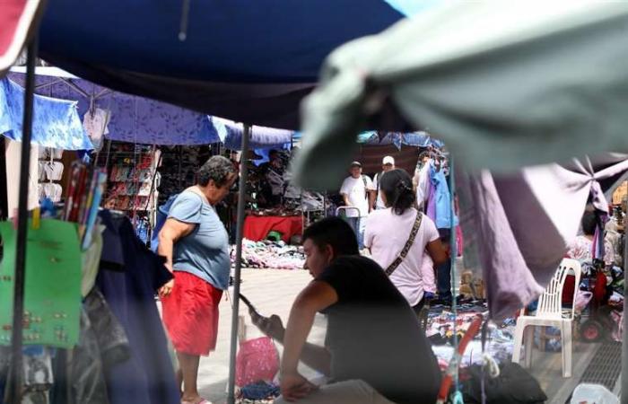 35.000 venditori ambulanti invadono le strade
