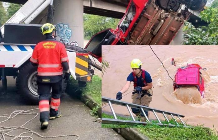 l’auto è caduta nel fiume Medellín con due occupanti