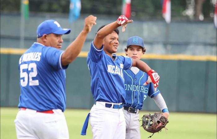 Secondo appuntamento della serie senior di baseball latinoamericana in Guatemala (+Foto)