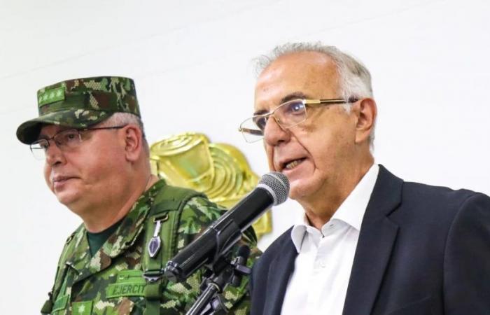 Il ministro della Difesa spiega le ragioni delle violenze nel Cauca: “Una decisione infelice presa nel precedente governo”