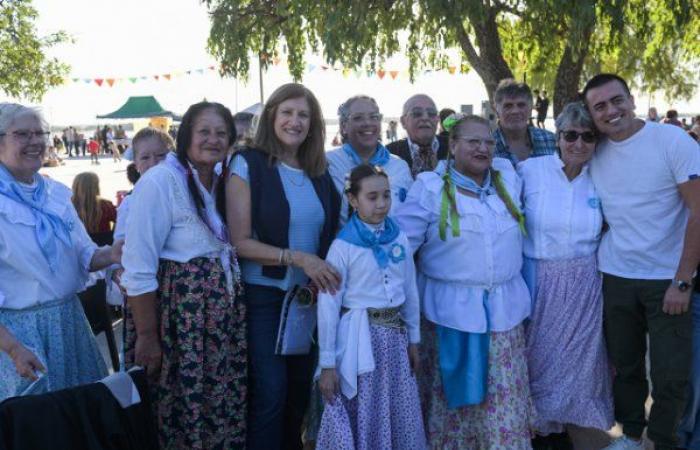 Con una festa popolare a Bajada Grande continua la celebrazione del 211° compleanno della città – Locales