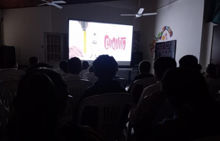 Il cinema a scuola ha raggiunto sette località e comuni del dipartimento di Colón