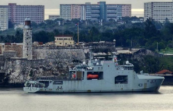 Il ministro degli Esteri canadese afferma di non essere a conoscenza della visita di una nave proveniente da quel paese a Cuba