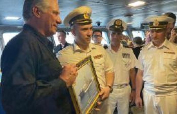 Il Presidente di Cuba visita la fregata russa ormeggiata nel porto dell’Avana (+video) – Escambray