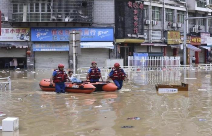 Le intense piogge hanno generato inondazioni e hanno colpito 180mila persone in diverse regioni della Cina