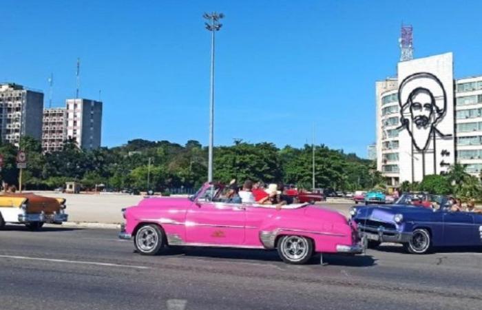 Cuba riceve il 4% in più di turisti