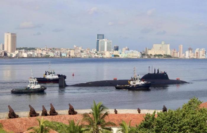 La flottiglia da guerra russa lascia Cuba, mentre vengono attivate navi e aerei di localizzazione statunitensi