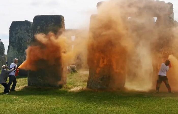 Vandalismo o attivismo? La protesta Paint a Stonehenge mette in discussione la strategia Just Stop Oil | Olio | Cambiamenti climatici | Regno Unito | Attivismo ambientale | Protesta | MONDO