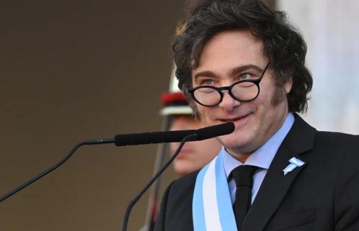 Javier Milei a Rosario: minuto per minuto dell’evento del Flag Day