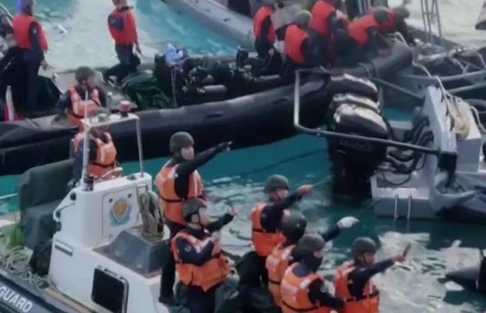 Le Filippine hanno diffuso il video dell’incidente con la guardia costiera cinese in cui un marinaio è rimasto gravemente ferito