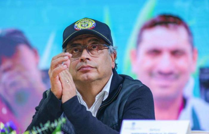 Petro ha parlato della possibilità di dichiarare lo stato d’eccezione nel Cauca a causa della crisi di sicurezza e degli attacchi dei dissidenti