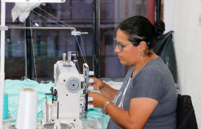 I centri ZASCA arrivano a Nariño: opportunità per 400 unità produttive nell’abbigliamento e nel caffè