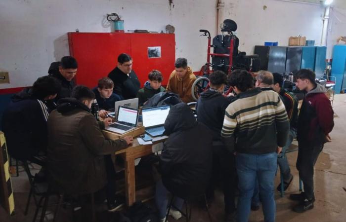 Gli studenti dell’istituto tecnico di Marsiglia trasformano le sedie manuali in elettriche – Consiglio Generale dell’Istruzione