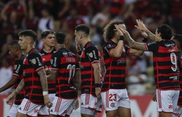 Il Flamengo batte il Fluminense nella classica di Rio e si conferma leader