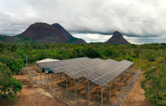Tre comunità di Guainía ricevono energia per la prima volta ed è solare