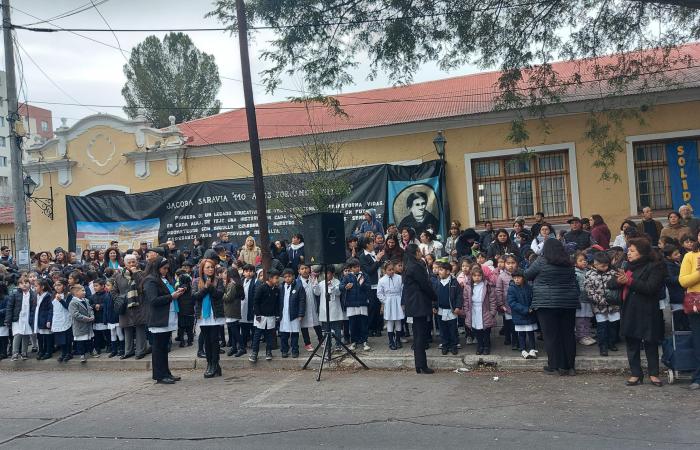La scuola Jacoba Saravia ha festeggiato il suo 110° anniversario – Notizie