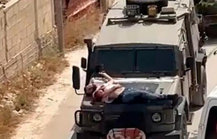 L’esercito israeliano ha legato un palestinese ferito al cofano di un veicolo militare | Video scioccante