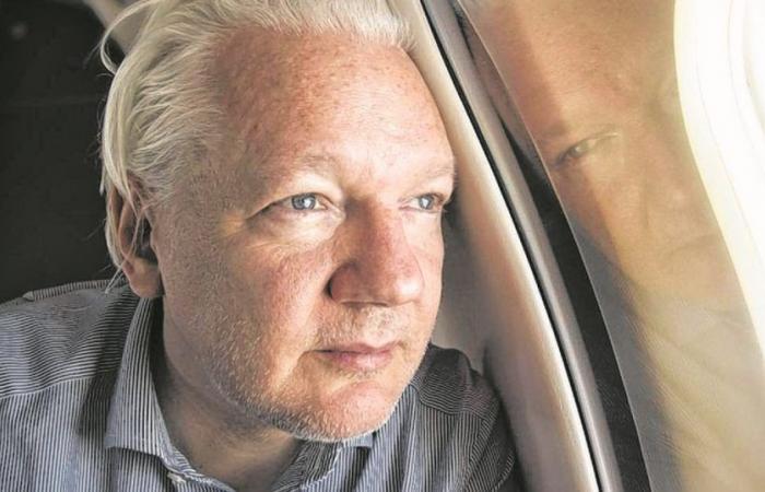 Assange è diventato un simbolo della libertà di informazione