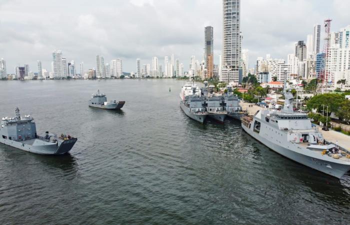 La Marina colombiana commemora i 203 anni della notte di San Juan e ha iniziato la campagna Veleggiando verso il Cuore di Magdalena