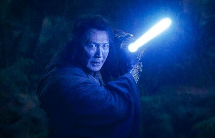 Come riesce il cattivo di The Acolyte a spegnere le spade laser dei Jedi nella nuova serie di Star Wars? No, non è un potere della Forza, è un metallo