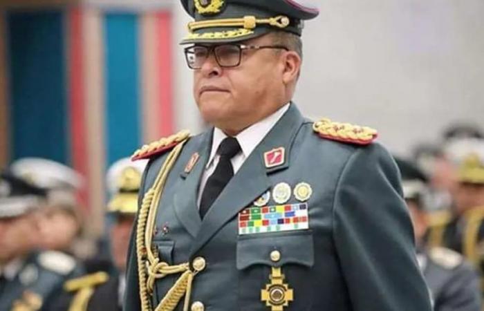 Chi è Juan José Zúñiga, il comandante che minaccia un colpo di stato in Bolivia