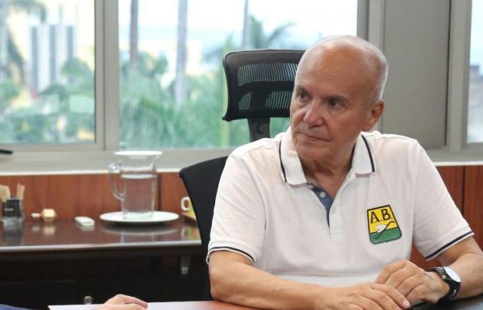 Il presidente dell’Atlético Bucaramanga ha confermato di essere vicino a specificare tre giocatori per il secondo semestre