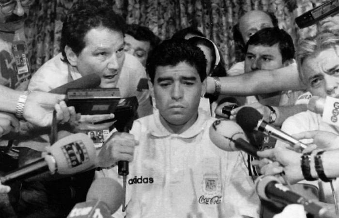 Un libro torna all’ombra del giorno in cui Maradona “si tagliò le gambe”