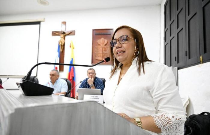 Dina Margarita Zabaleta si è insediata come rappresentante di Valledupar
