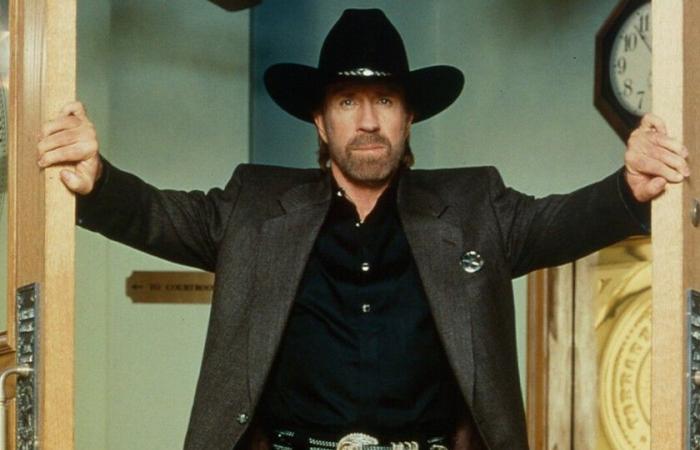 Perché Chuck Norris è passato 12 anni senza pubblicare un film? Il vero motivo per cui il leggendario eroe d’azione si è ritirato dal cinema