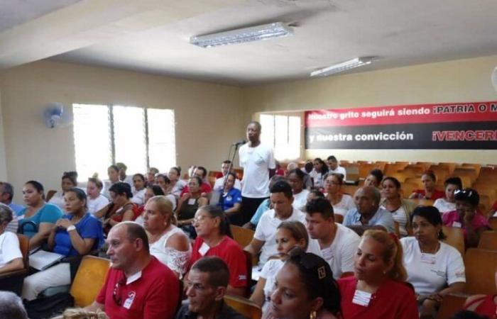 Il 22° Congresso della CTC avanza a Camagüey • Lavoratori