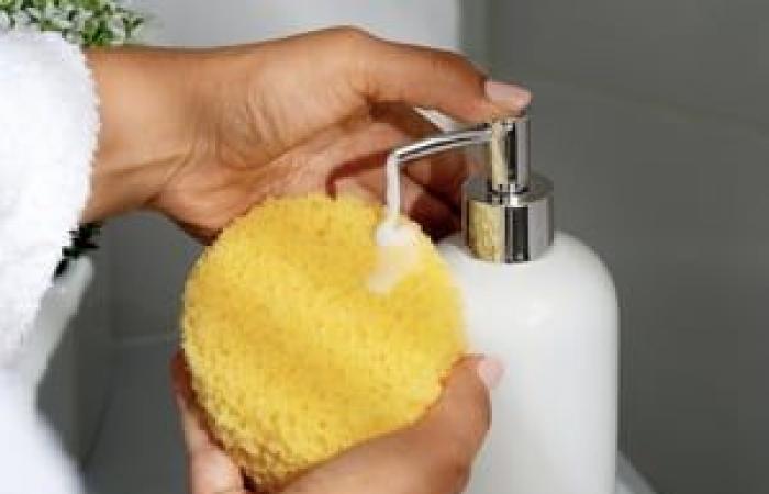 Come pulire una bottiglia d’acqua in modo che non contenga germi