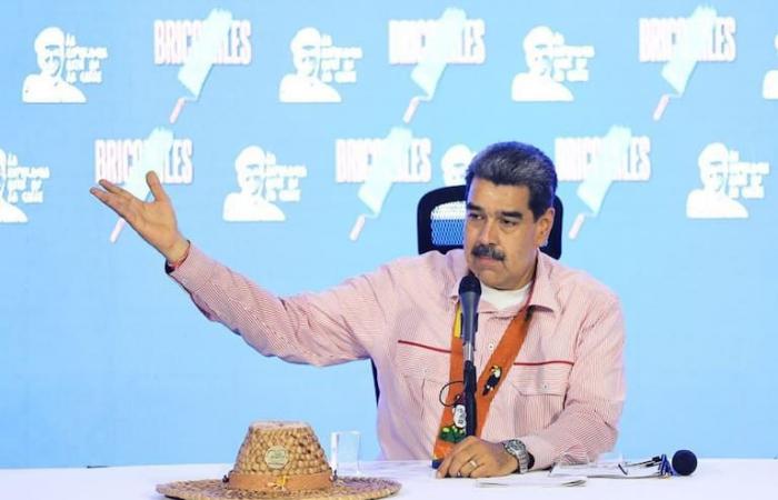 Forte denuncia del governo Maduro: “Dall’ambasciata argentina stanno coordinando atti di violenza”