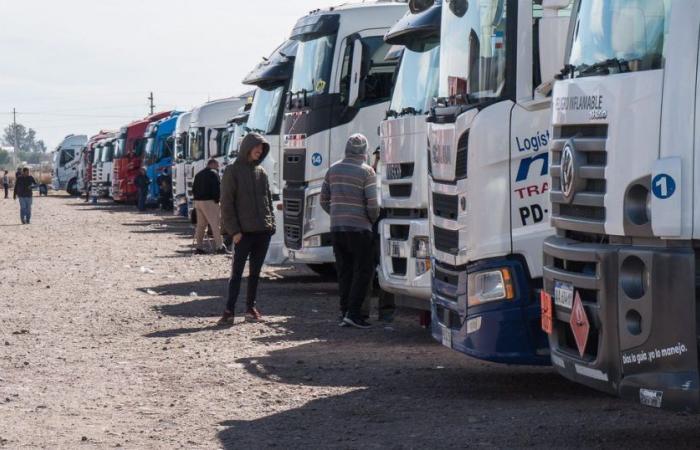 È morto un altro camionista rimasto bloccato in attesa della riapertura del passo verso il Cile