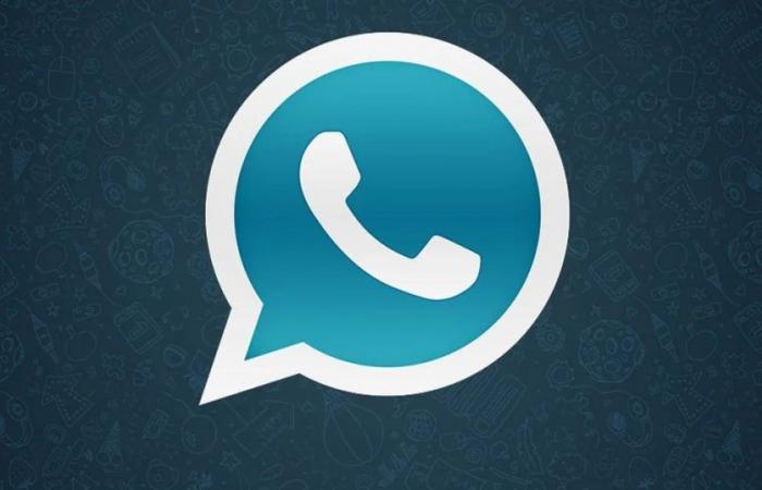 WhatsApp Plus: perché è pericoloso scaricare questa applicazione sul cellulare