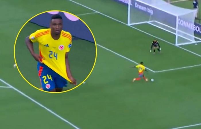 [Video] Córdoba ha risposto a Lorenzo e ha segnato il terzo gol per la Colombia