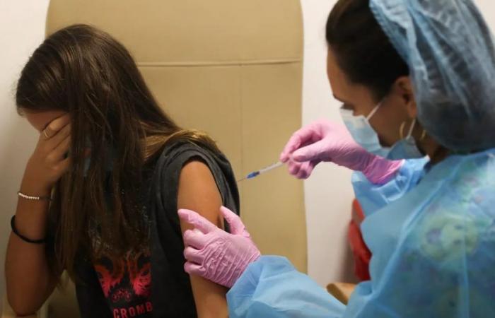 La giustizia uruguaiana ha ordinato ai genitori di vaccinare la figlia sotto la minaccia di privarli dei diritti genitoriali