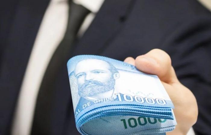 Il salario minimo in Cile aumenterà a 500.000 dollari a partire da luglio