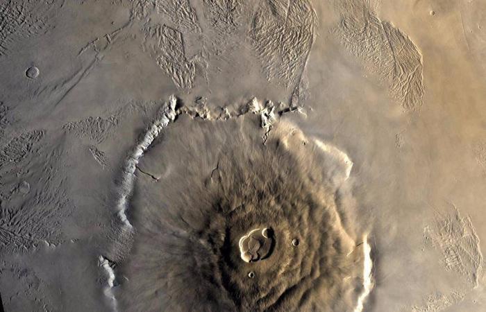La NASA rivela una spettacolare immagine inedita del più grande vulcano del sistema solare