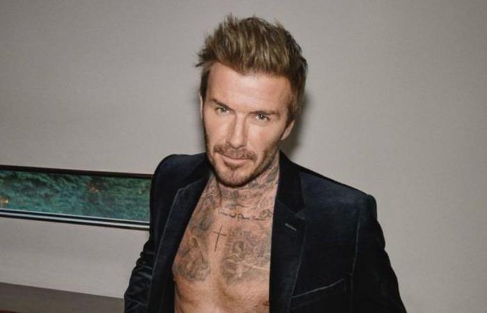 David Beckham fa questo esercizio di routine per mantenersi in forma