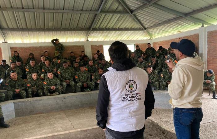 Il Segretariato del Tesoro di Boyacá addestra i membri in uniforme dell’Esercito Nazionale per contrastare congiuntamente il contrabbando nel dipartimento