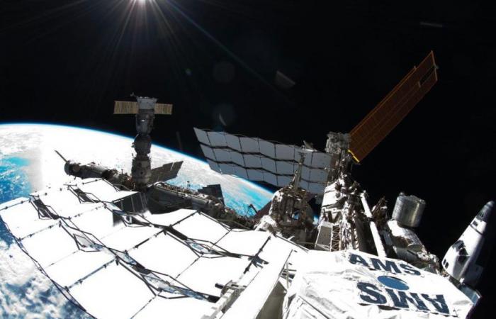 La NASA costringe gli astronauti della Stazione Spaziale Internazionale a effettuare un’evacuazione di emergenza