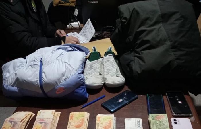Hanno arrestato una banda di Tucumán che effettuava prelievi bancari a Córdoba – Appunti – Sempre insieme