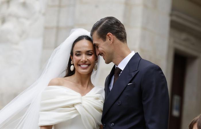 Ana Moya e il portiere Diego Conde dicono “sì, voglio” in un matrimonio spettacolare pieno di “influencer”